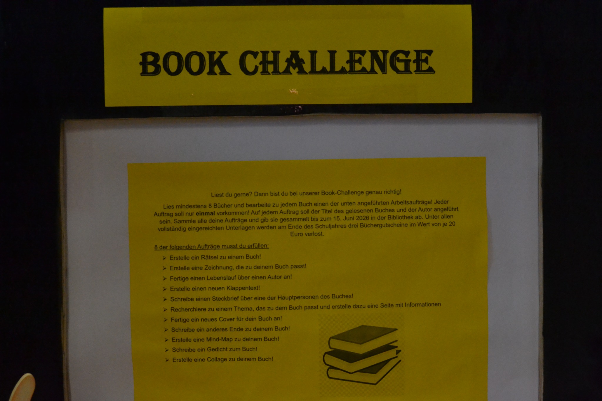 Book-Challenge in der Bibliothek