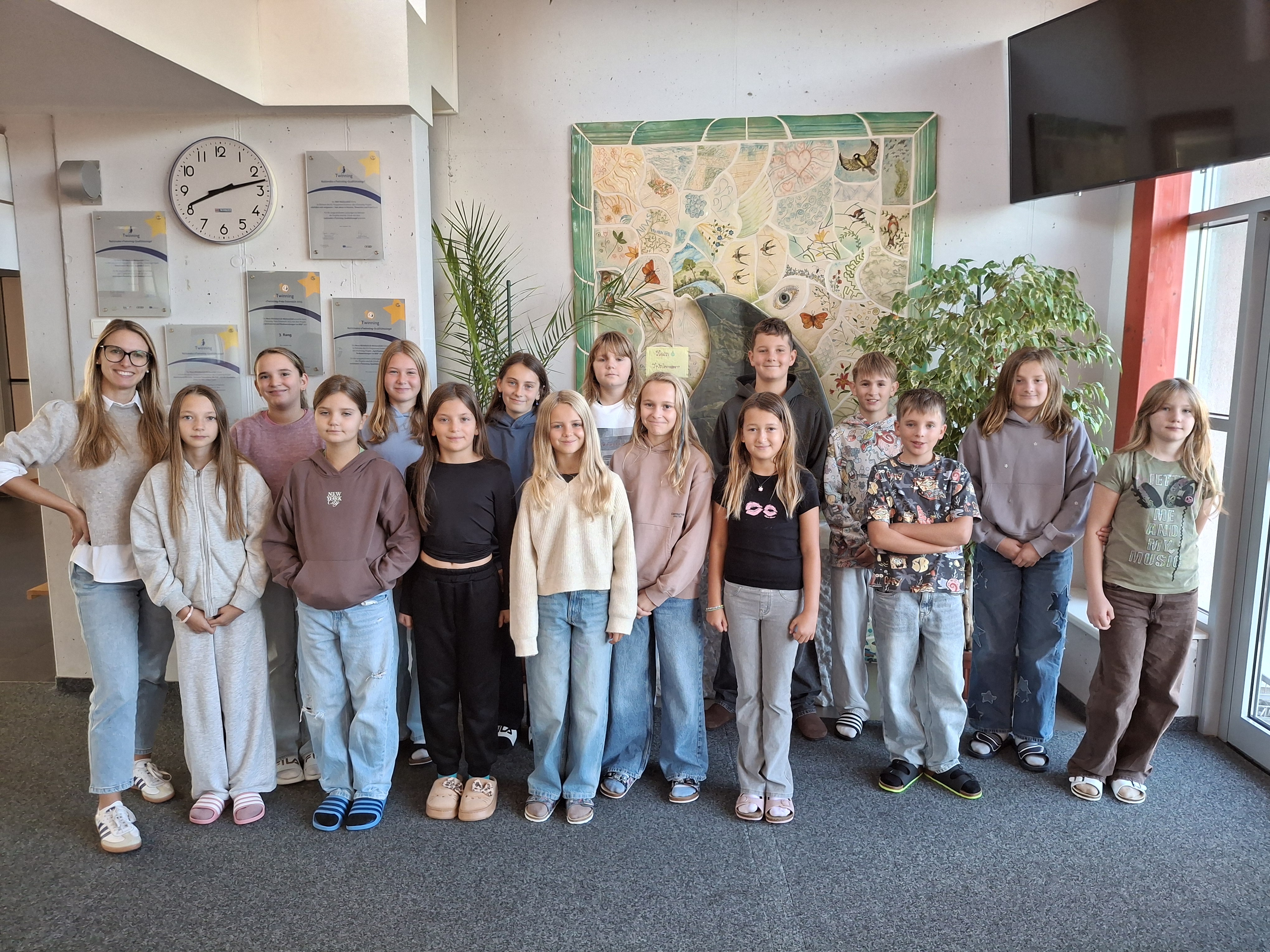 Klasse 1b der Mittelschule Weitensfeld