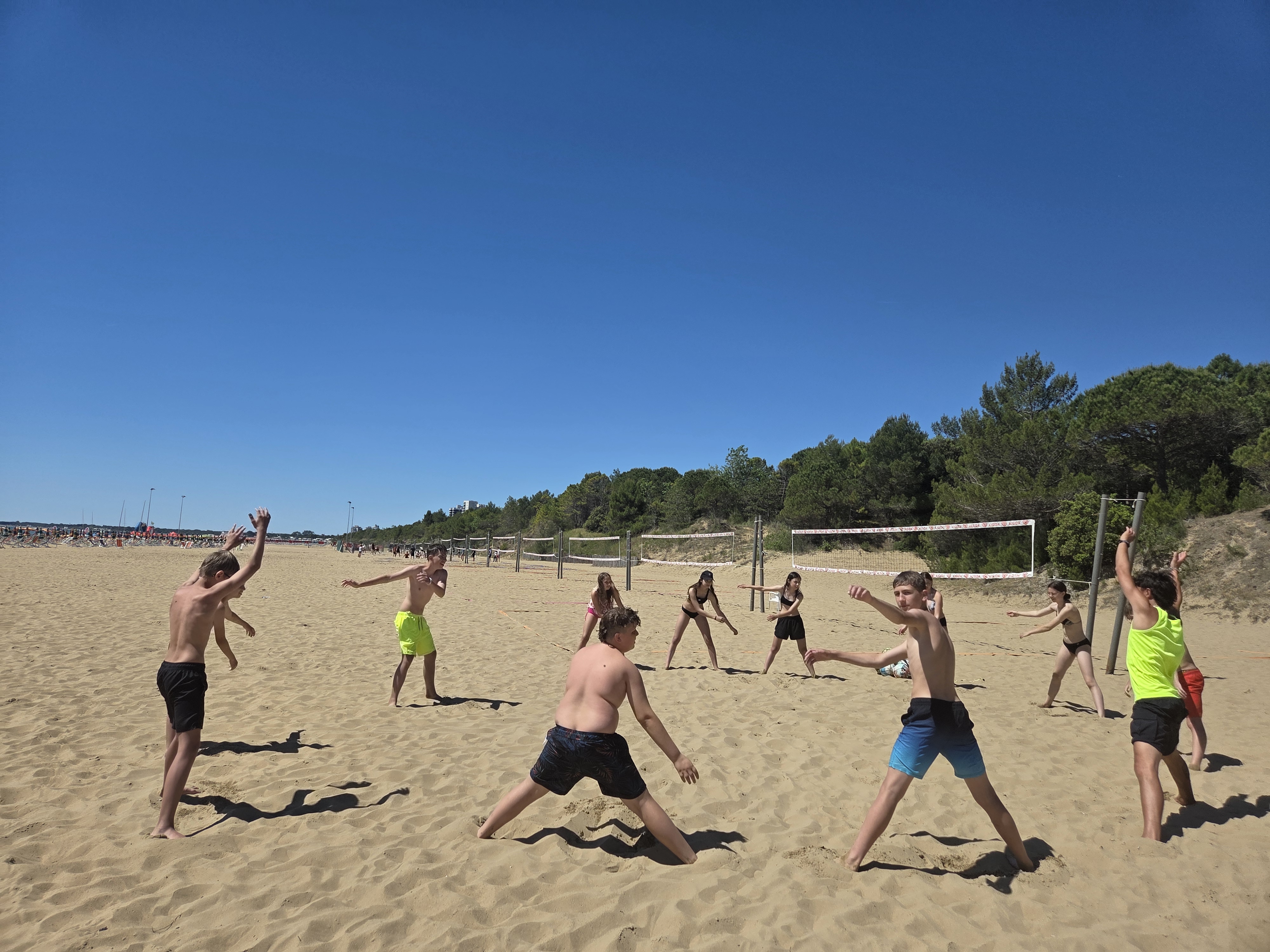 Sommersportwoche der 3a in Lignano – Sonne, Sport und ganz viel Spaß! – Bild 12