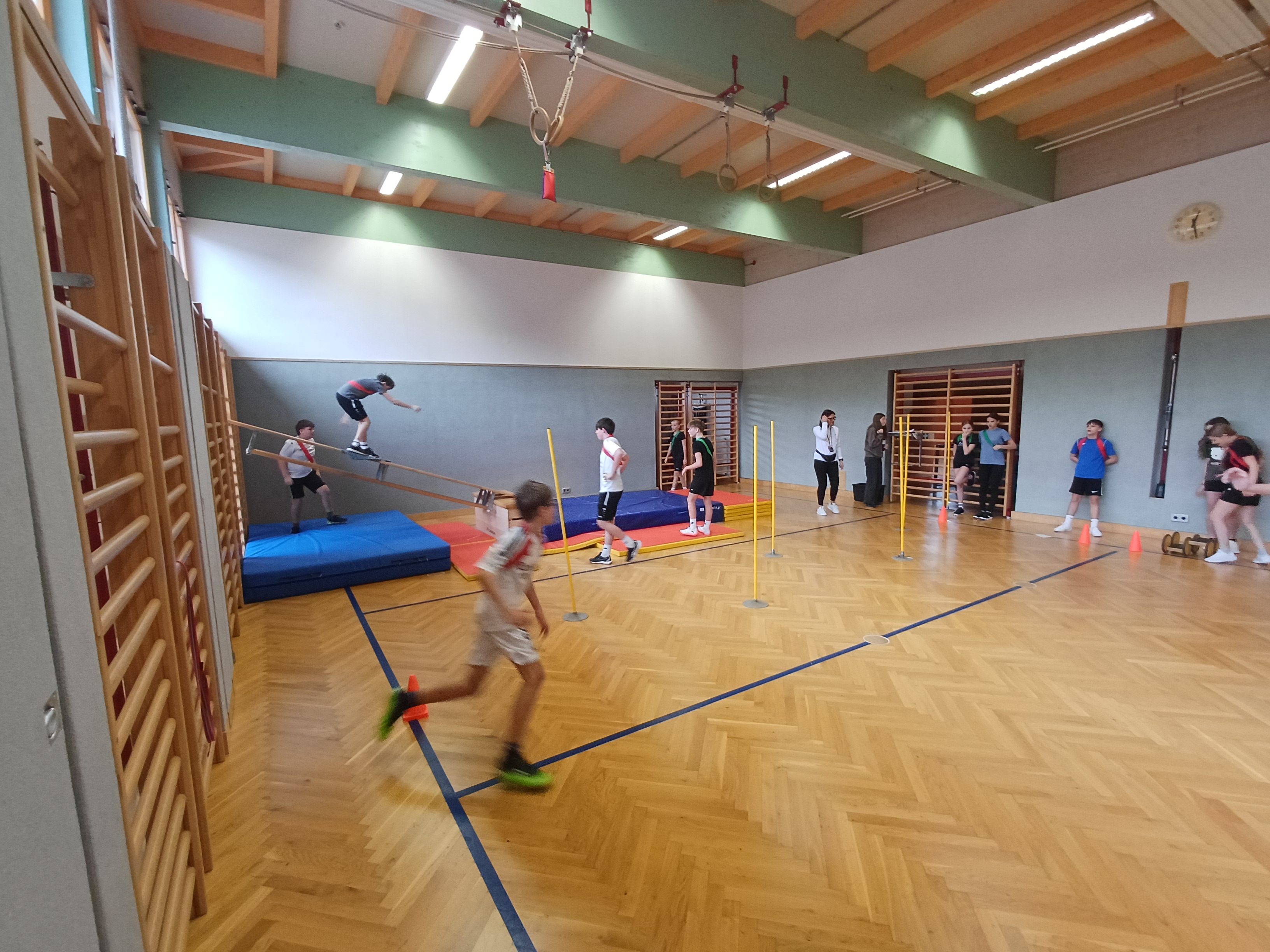 Turnunterricht im Zeichen der Olympischen Spiele – Bild 10