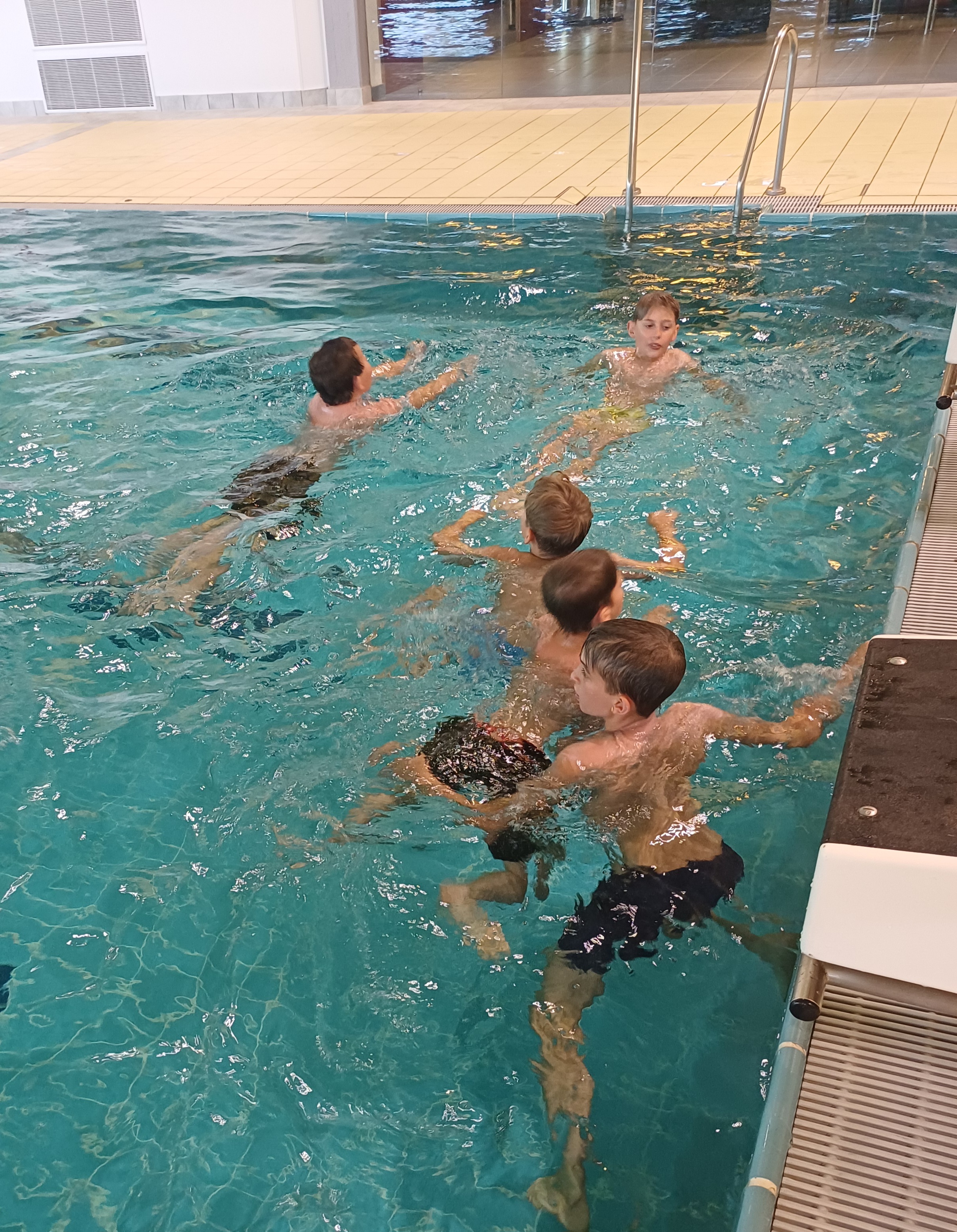 Schwimmtage der ersten Klassen  – Bild 7