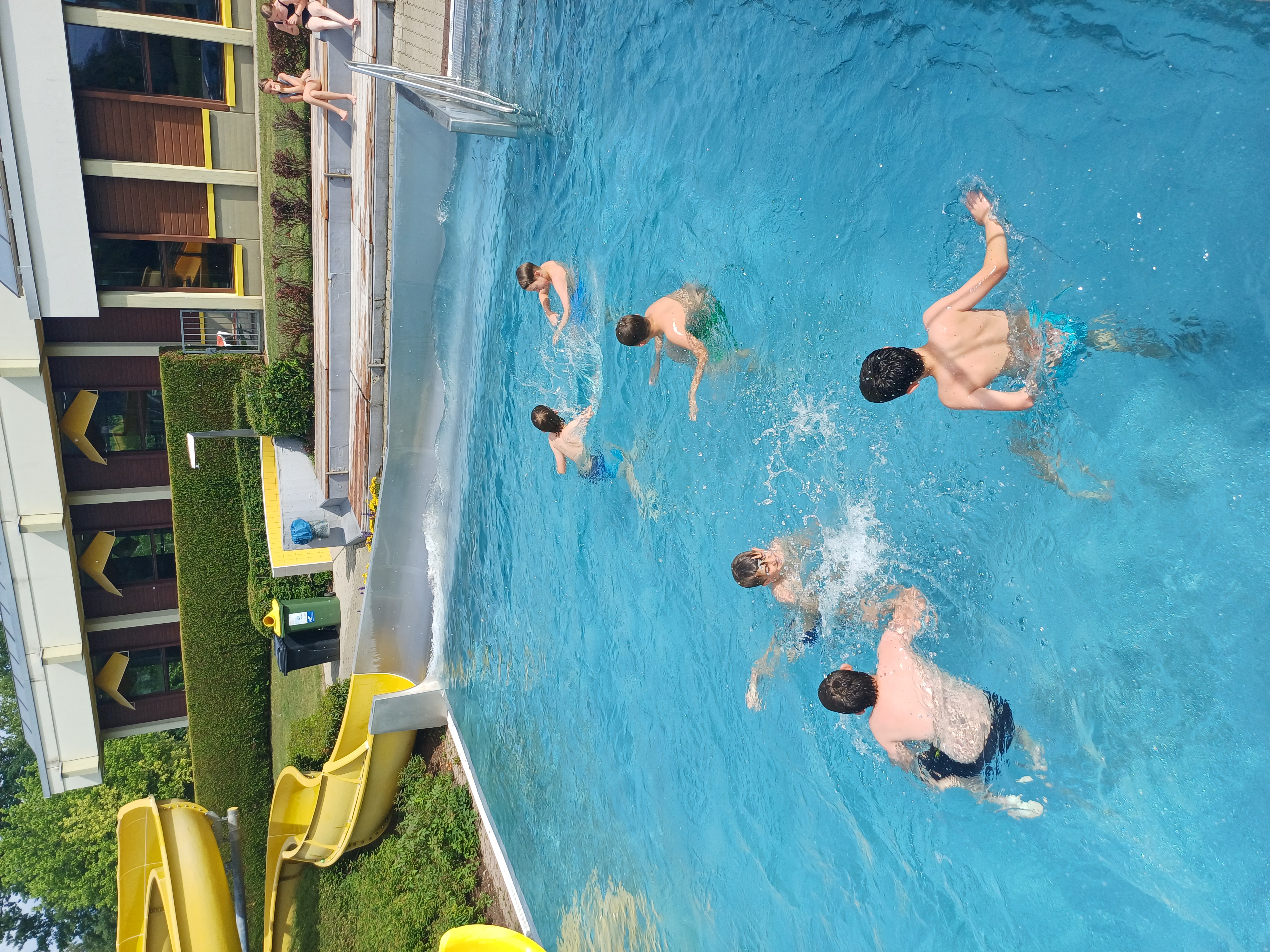 Schwimmtage der ersten Klassen  – Bild 14